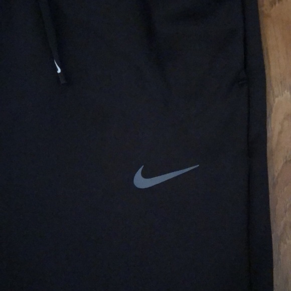 Nike Therma-Fit One High-Waisted Joggers - Picture 9 of 16